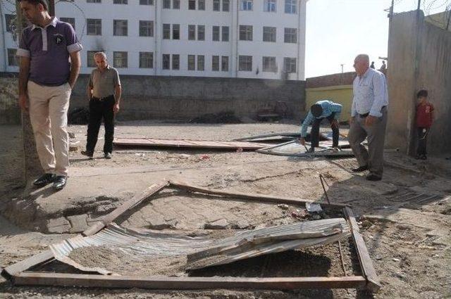 Cizre’de Çıkan Olaylarda Bir Vatandaş Ağır Yaralandı