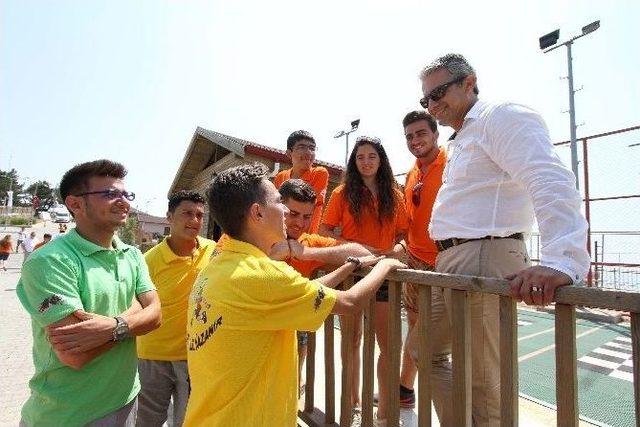 200 &Ouml;ğrenciye Kamp Armağanı 1