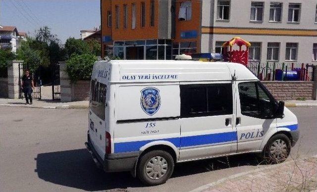 Aksaray Polisinden Okul Ve Dershanelere Operasyon 1