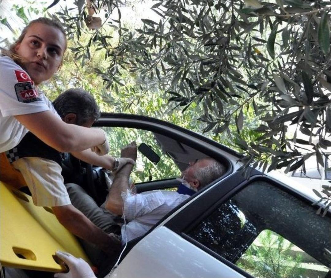 Balıkesir&rsquo;de Otomobil Evin Bah&ccedil;esine U&ccedil;tu