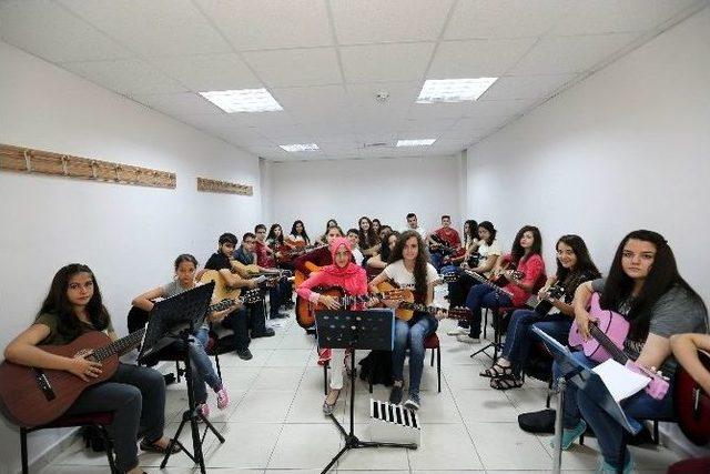 B&uuml;y&uuml;kşehir Belediye Konservatuarı Yaz Kursları Devam Ediyor 1