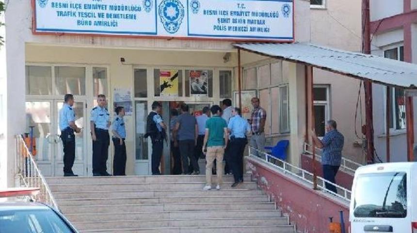 Besni'de Emniyet M&uuml;d&uuml;rl&uuml;ğ&uuml;'n&uuml; G&ouml;zetleyen 2 Pkk'lı Tutuklandı