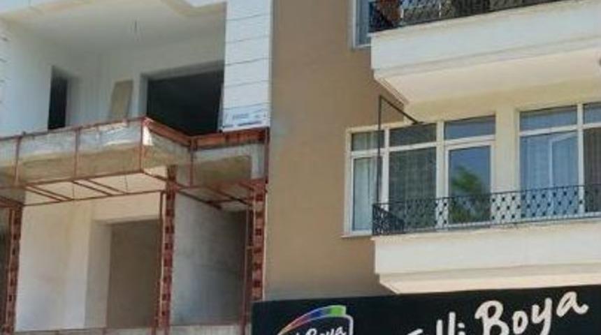 Kiraladığı Ara&ccedil;la Kaza Yapınca İntihara Kalkıştı