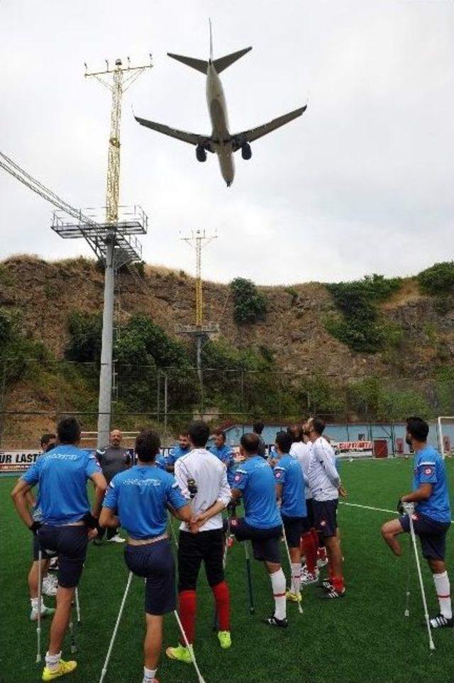 Ampute Milli Futbol Takımı Trabzon’da Kampa Girdi