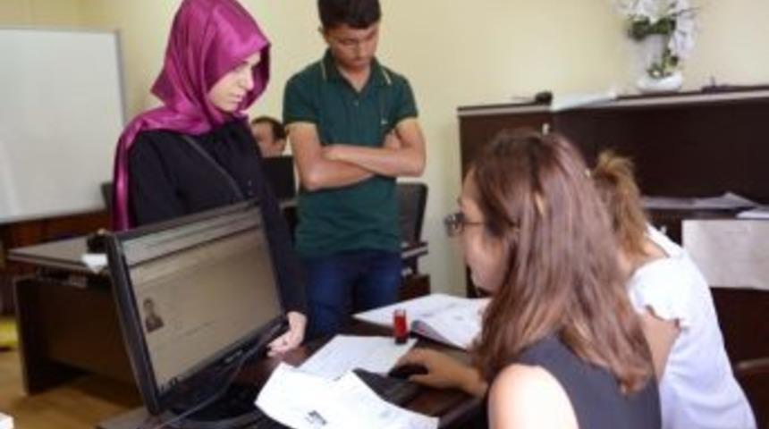 B&uuml;&rsquo;de Kayıt Heyecanı