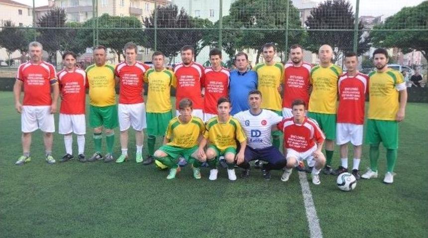 Boz&uuml;y&uuml;k&rsquo;te "şehitlere Saygı" Futbol Turnuvası