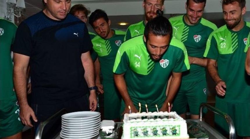 Jorquera&rsquo;ya S&uuml;rpriz Doğum G&uuml;n&uuml;