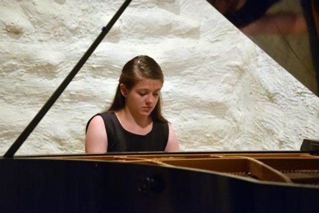 Young Pianists Of Turkey Mark Gümüşlük Festival 1