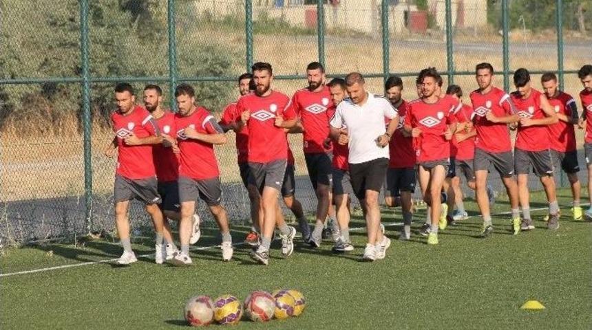 Yeşilyurtspor Sezonu A&ccedil;tı