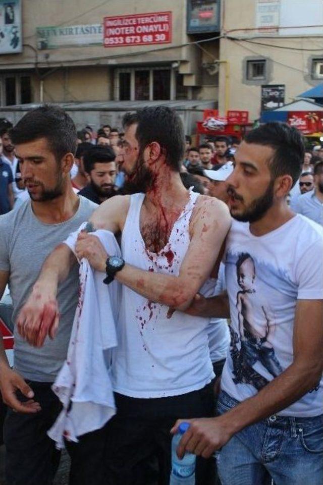 Erzurum&rsquo;da Bı&ccedil;aklı Kavga: 2 Yaralı 1