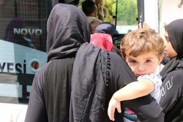 Suriyeli Sığınmacılara Haftada 3 Kez Ücretsiz Hamam