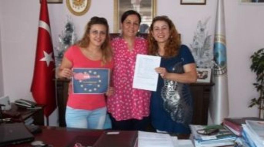 Avrasyam Derneği Y&ouml;neticilerinden Başkan G&uuml;neş&rsquo;e Ziyaret