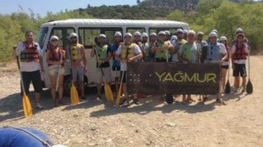 "yağmur"cular Rafting İle Göksu Nehri’ne Meydan Okudu