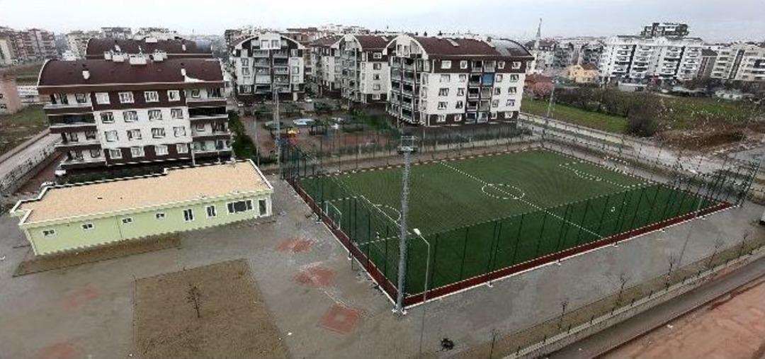 Millet Mahallesi&rsquo;ne 5 Yıldızlı Spor Tesisi