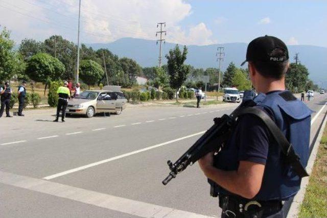 Bolu'da Polis Kontrolleri Arttırdı