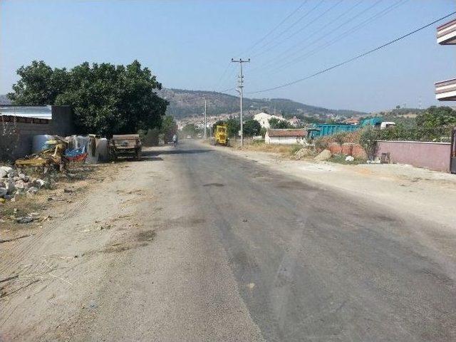 Büyükşehir’den Gölmarmara Yollarına Neşter 1