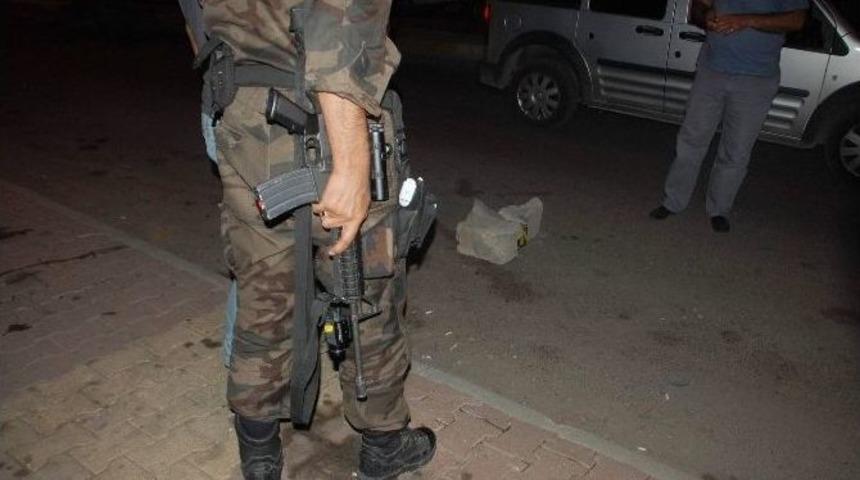 Adıyaman’da Vali Konağı Yakınlarında Atılan Havai Fişek Paniğe Neden Oldu