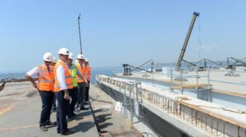 D&uuml;ndar K&ouml;rfez Ge&ccedil;iş K&ouml;pr&uuml;s&uuml;&rsquo;n&uuml; Gezdi