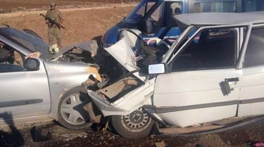 Şanlıurfa&rsquo;da Trafik Kazası: 1 &Ouml;l&uuml;, 6 Yaralı