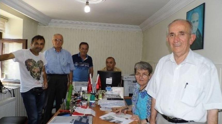 Emeklilerin Toki Kayıtları S&uuml;r&uuml;yor