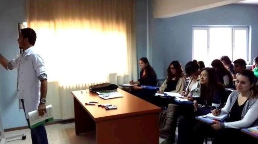 Esmek &Ouml;ğrencilerinden B&uuml;y&uuml;k Başarı