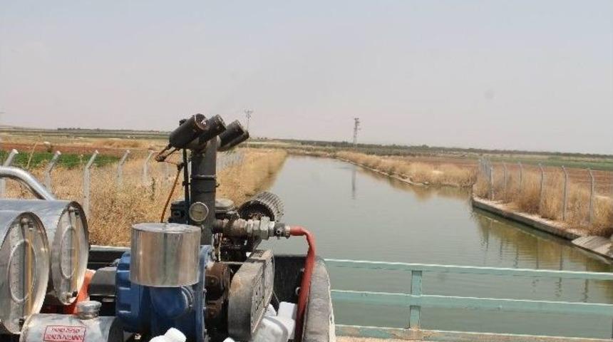 K&ouml;ylerde Haşereler İle M&uuml;cadele Devam Ediyor