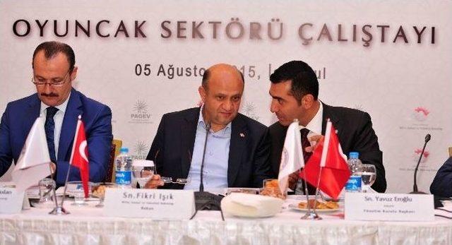 Bakan Fikri Işık’tan Oyuncak Sektörüne Destek