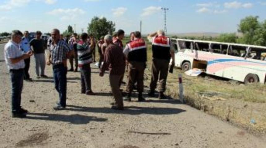 Kayseri&rsquo;deki Otob&uuml;s Kazası