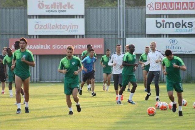 Bursaspor’Da Tempo Düşmüyor