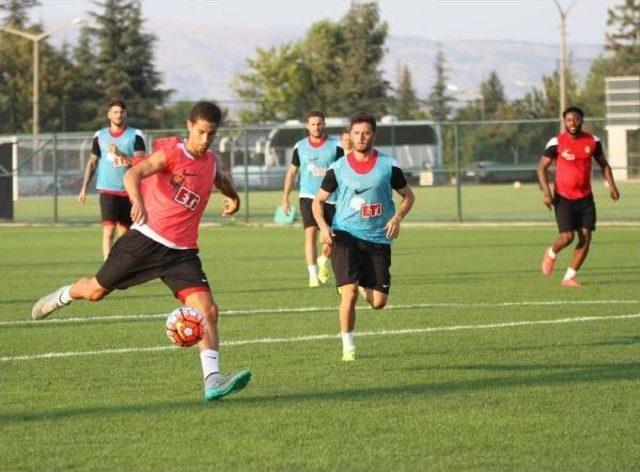 Eskişehirspor Kulübü Başkanı Hoşcan: Bu Sene Umutluyum