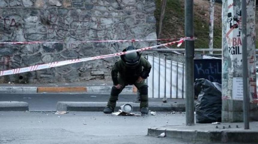 Ş&uuml;pheli Paketten Par&ccedil;a Tesirli Bomba &Ccedil;ıktı