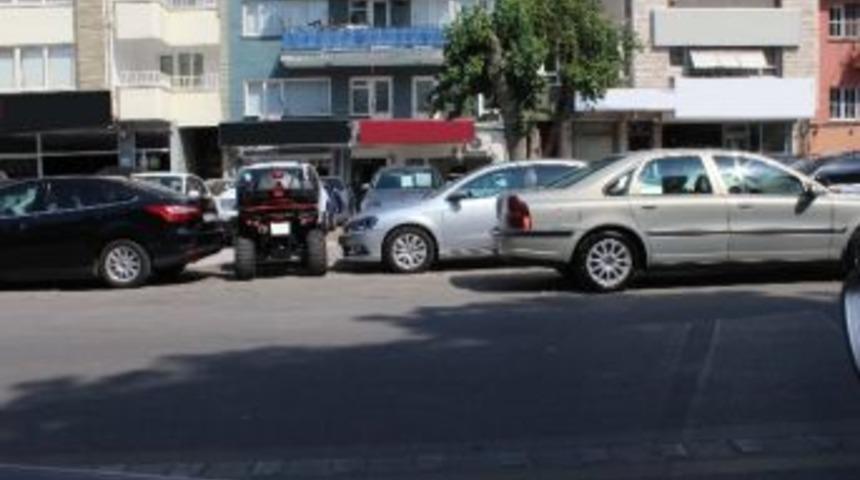 Başkent&rsquo;te Apartman Altı Oto Galerileri Sorunu