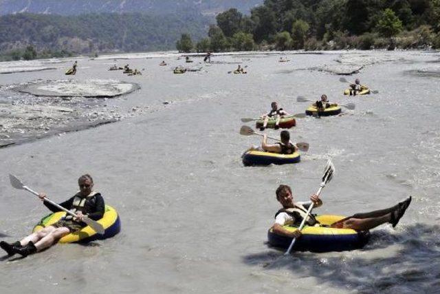 Eşen &Ccedil;ayı nda Rafting 2