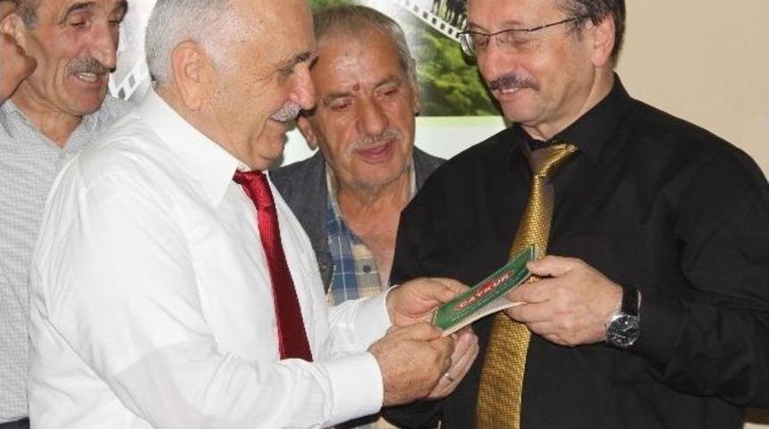 Bedrettin Dalan, Rize&rsquo;de Organik Tarım Toplantısına Katıldı