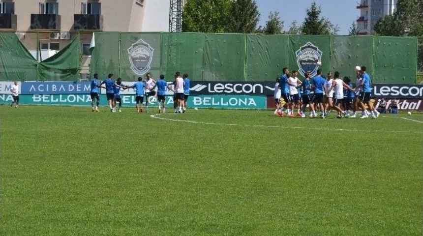 Kayseri Erciyesspor Teknik Direkt&ouml;r&uuml; Alaaddin Demir&ouml;z&uuml;: