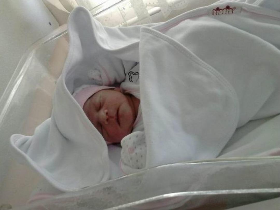 Minik Zehra Ameliyat Olmazsa &Ouml;lecek