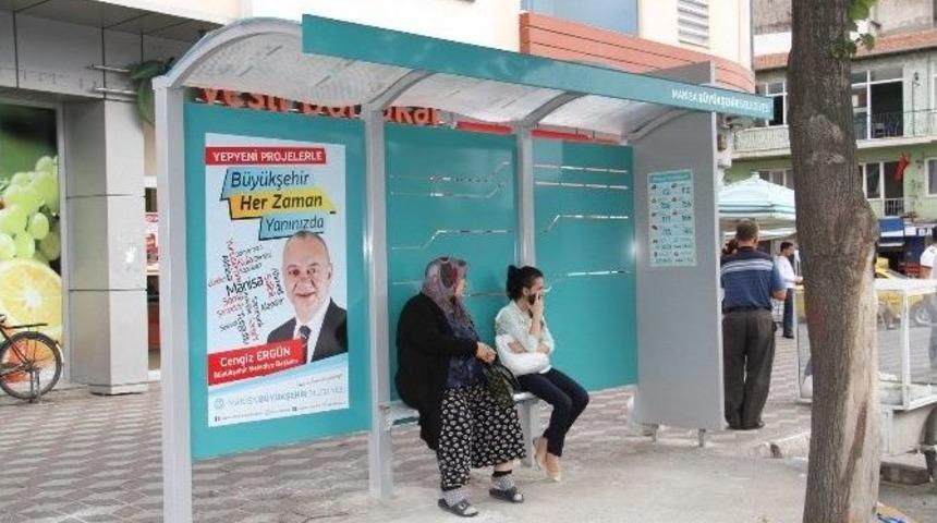 Akhisar&rsquo;ın Durakları Yenileniyor