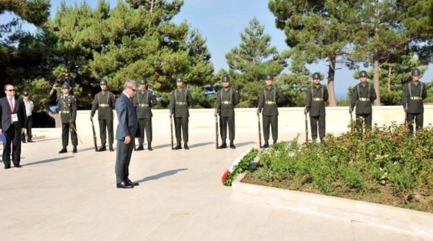 Anzak Torunları 100'&uuml;nc&uuml; Yıla &Ouml;zel Ikinci T&ouml;rende Atalarını Andı