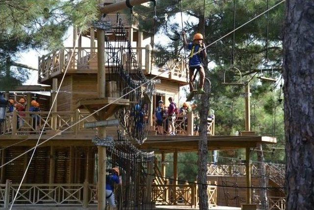 Öğrenciler Tatillerini Bu Kamplarda Değerlendiriyor 1