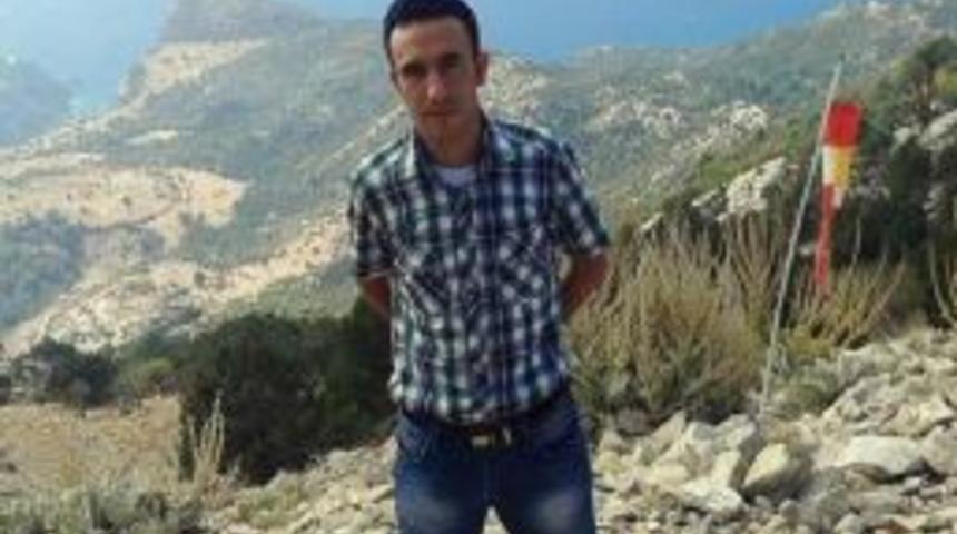 Denizli&rsquo;de Motosiklet Kazası: 1 &Ouml;l&uuml;, 1 Yaralı