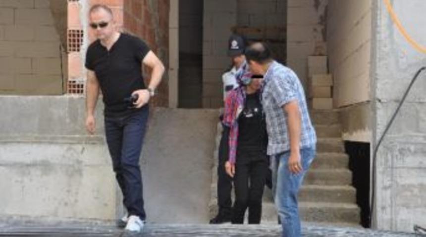 Gen&ccedil; Kızı İntihardan Polis Ekipleri Vazge&ccedil;irdi