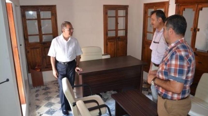 Vali S&uuml;leyman Tapsız, Ana &Ccedil;ocuk Sağlığı Ve Aile Planlaması Merkezi&rsquo;ni İnceledi