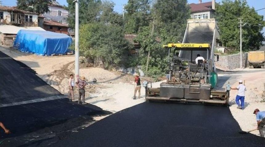 Taşkısığı&rsquo;nda Asfalt, Elmalı Yolunda Da Heyelan &Ccedil;alışması Devam Ediyor