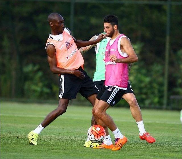 Beşiktaş, Yeni Sezon Hazırlıklarını Sürdürüyor