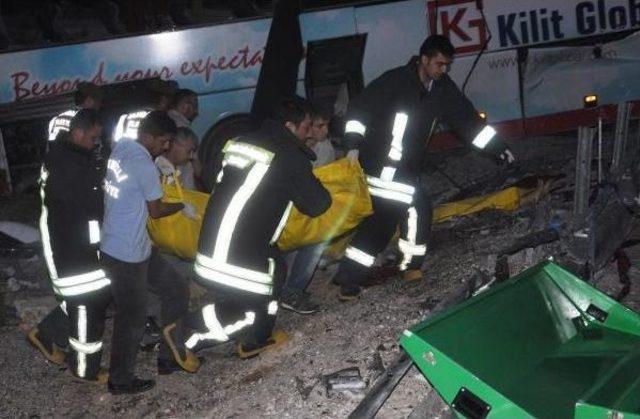 Bus Carrying Russian-Speaking Tourists Rolls Over In Southern Turkey, At Least Four Dead