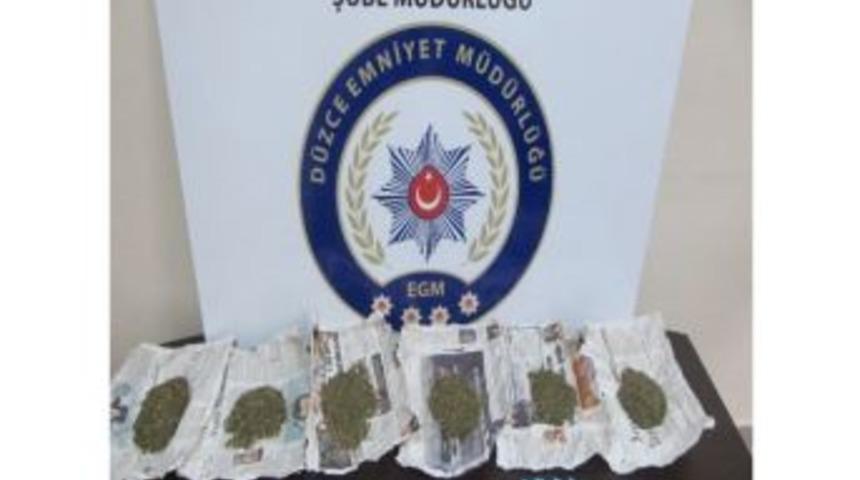 &Ccedil;atı Katına Saklanan Uyuşturucu Maddeler Ele Ge&ccedil;irildi