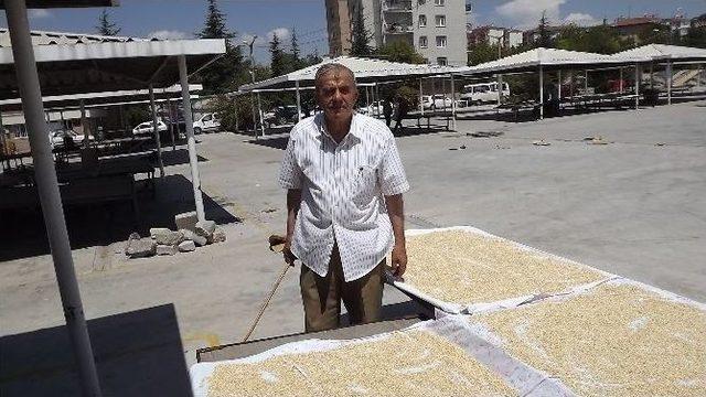 Ona D&uuml;şen De Beklemek 2