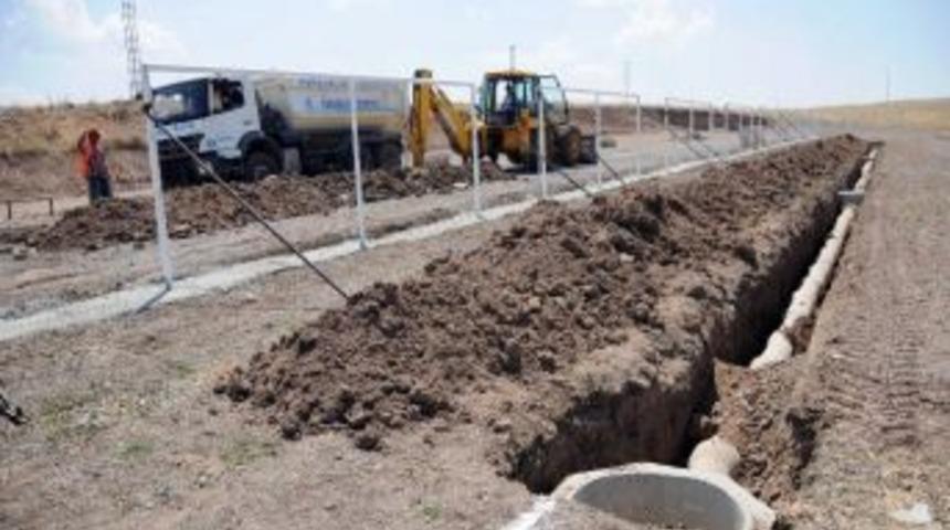 Pursaklar&rsquo;da Kurban Pazarında Hummalı &Ccedil;alışma