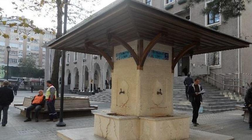 Her İl&ccedil;eye İki Meydan &Ccedil;eşmesi