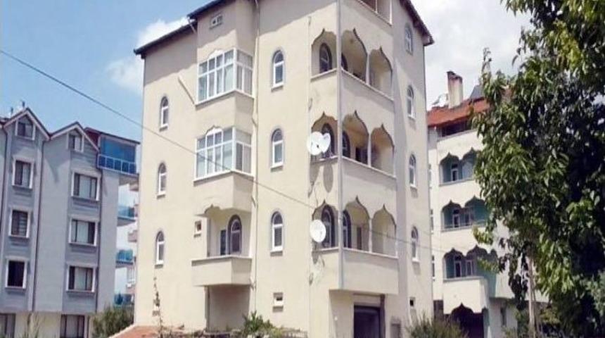 &Uuml;&ccedil;&uuml;nc&uuml; Kattan D&uuml;şen 1,5 Yaşındaki &Ccedil;ocuk Hayatını Kaybetti